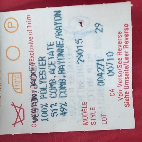 Joseph Ribkoff Red Cropped Blazer Tailored Suit Jacket, Size 12. - Picture 8 of 9